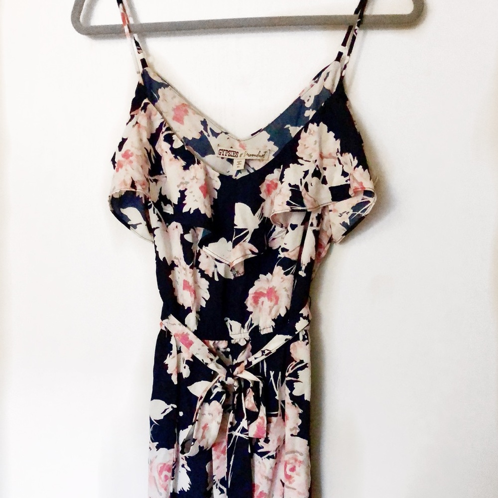 Gypsies & Moondust || Floral Maxi Dress